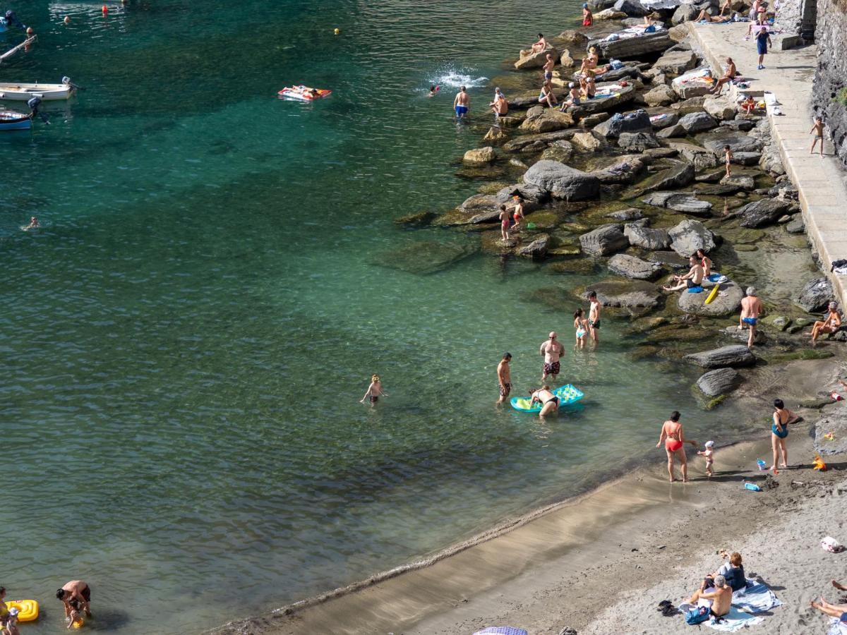 Lassu Apartment With View Vernazza Esterno foto
